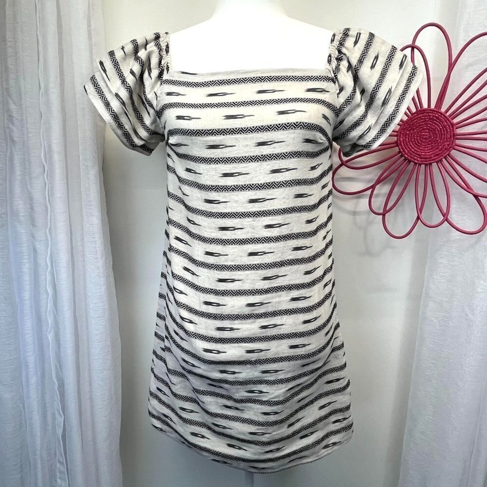 Alice + Olivia Off Shoulder Mini Dress Embroidered Aztec Print SMALL Linen Blend